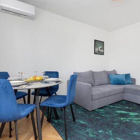 Cozy And Comfortable Wola Apartment By Noclegi Renters Warszawa Zewnętrze zdjęcie