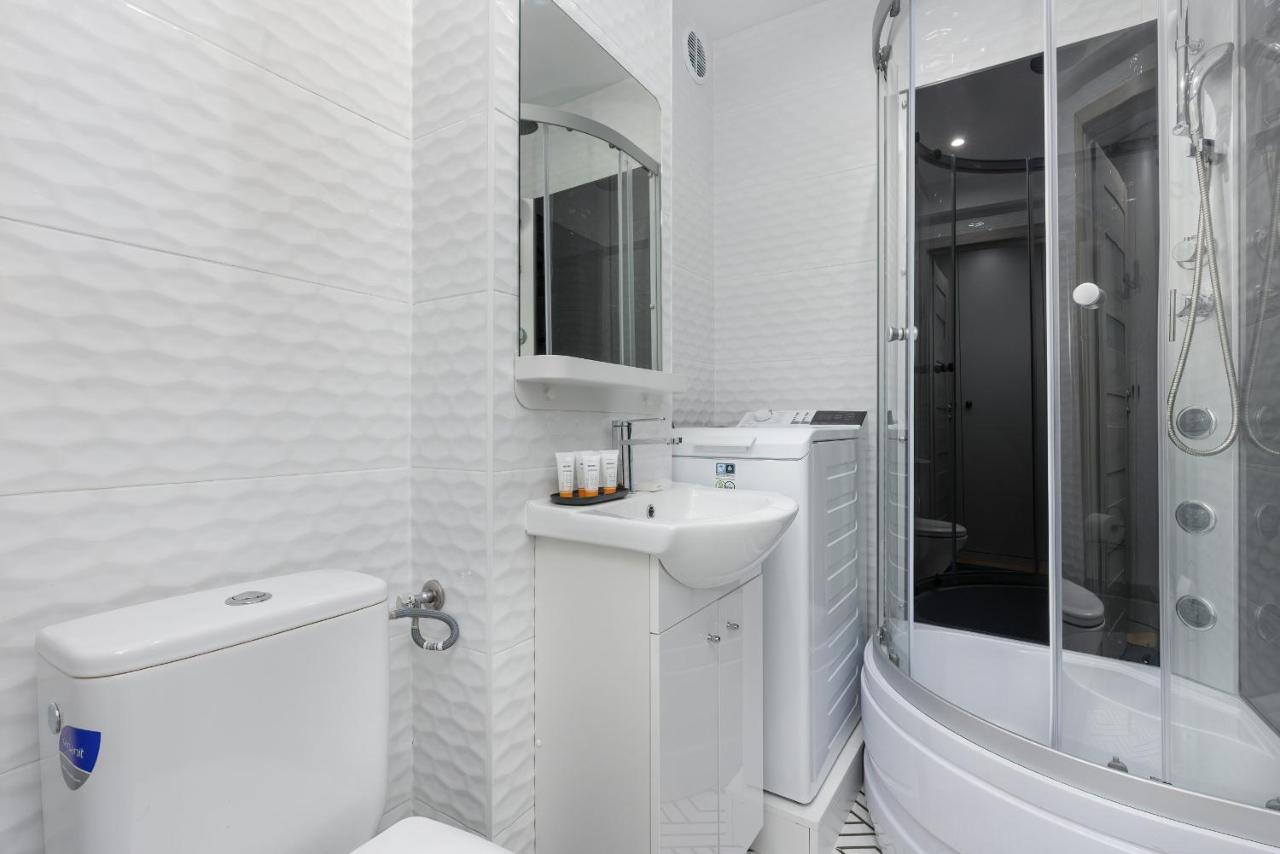 Cozy And Comfortable Wola Apartment By Noclegi Renters Warszawa Zewnętrze zdjęcie